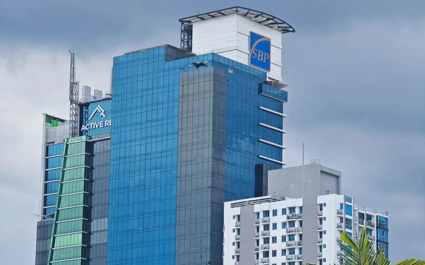 Del Papel a la Geolocalización: La Nueva Era del Cumplimiento Bancario en Panamá (Análisis del Acuerdo 1-2026)